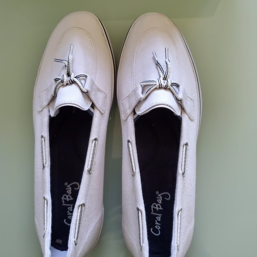 Shoes - Picture 5 of 5
